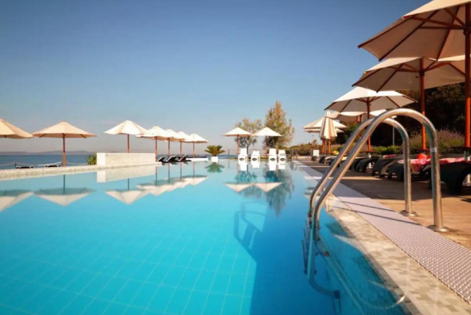 Punta Skala Residence Petrcane Ngoại thất bức ảnh